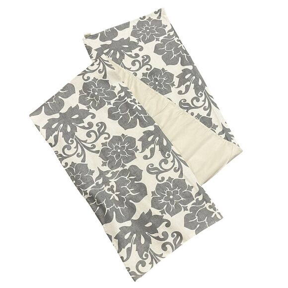 Pottery Barn Table Runner Cotton White Silver Floral Wedding Holiday 18 X 108” - Picture 1 of 11
